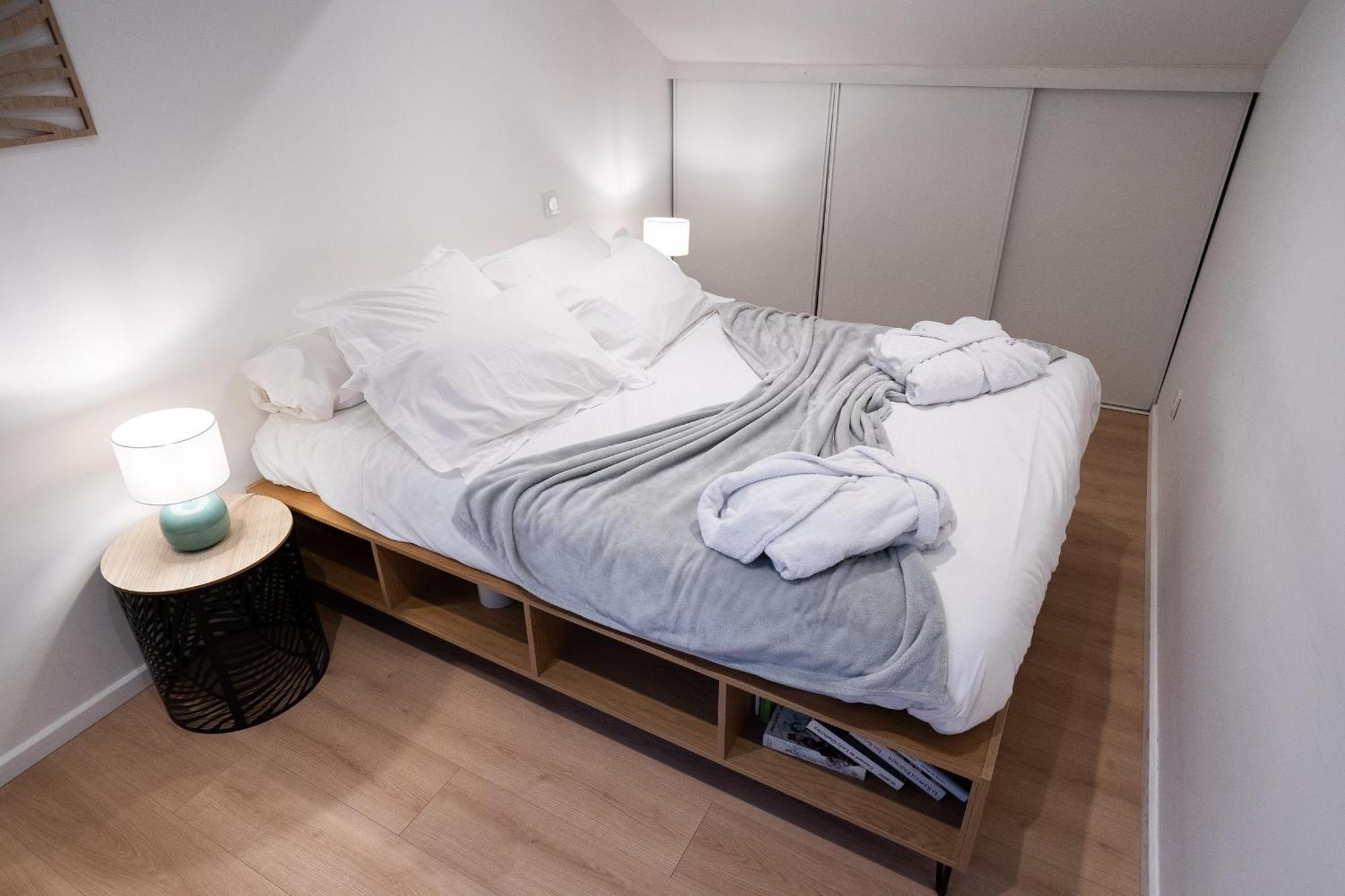 Loft Dyane - Le Meridien #Parking #Lave-Linge #Clim #Netflix Charbonnieres-les-Bains Exterior photo